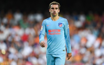 龙珠电竞快讯-内马尔在巴黎的最后一场比赛哭了